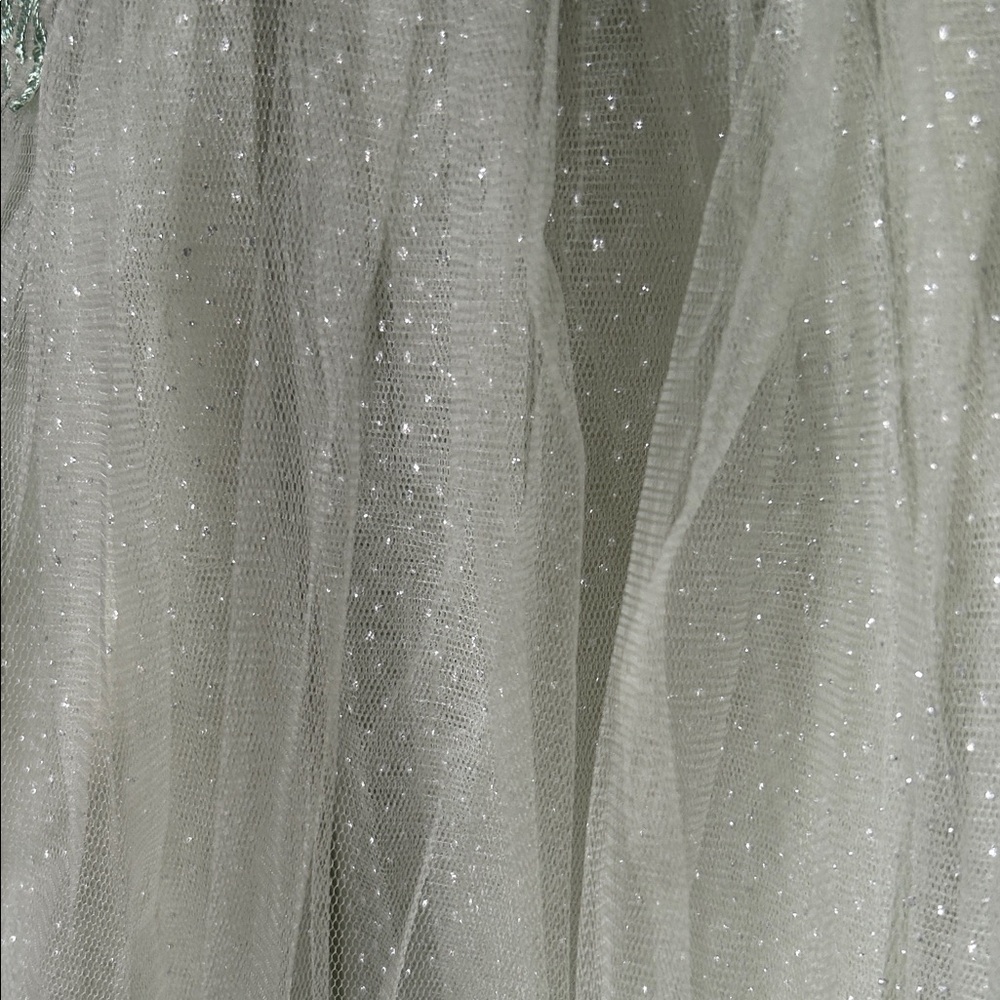 Sage Green Tulle Party Dress with Puff Sleeves - Picture 5 of 10